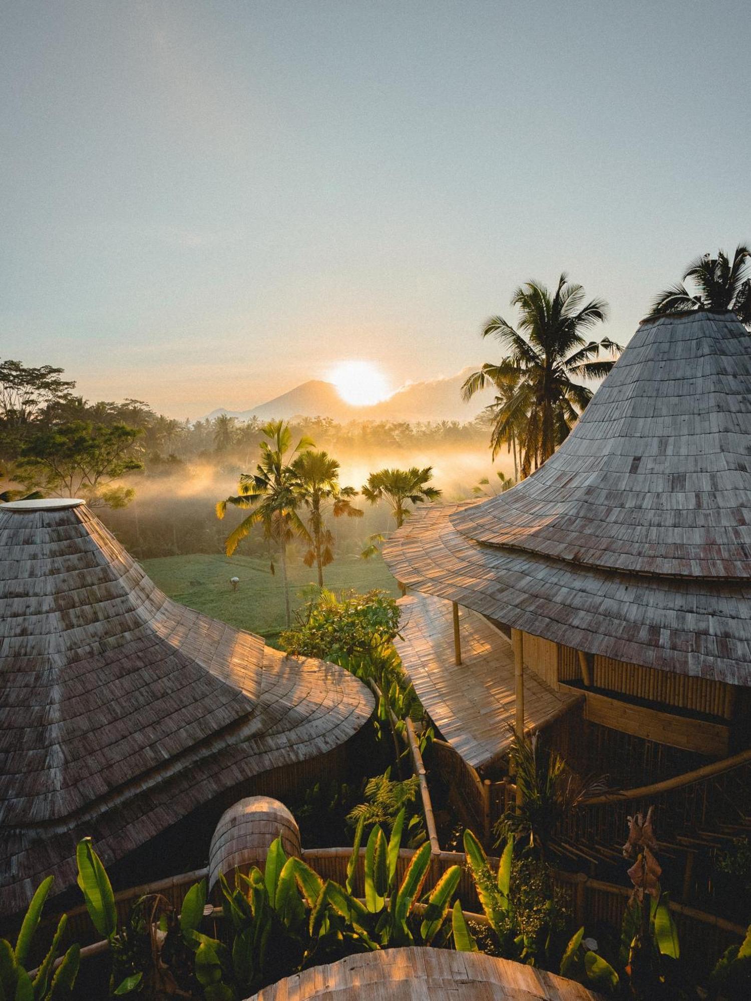 Eco Six Bali Hotel Tampaksiring Ngoại thất bức ảnh